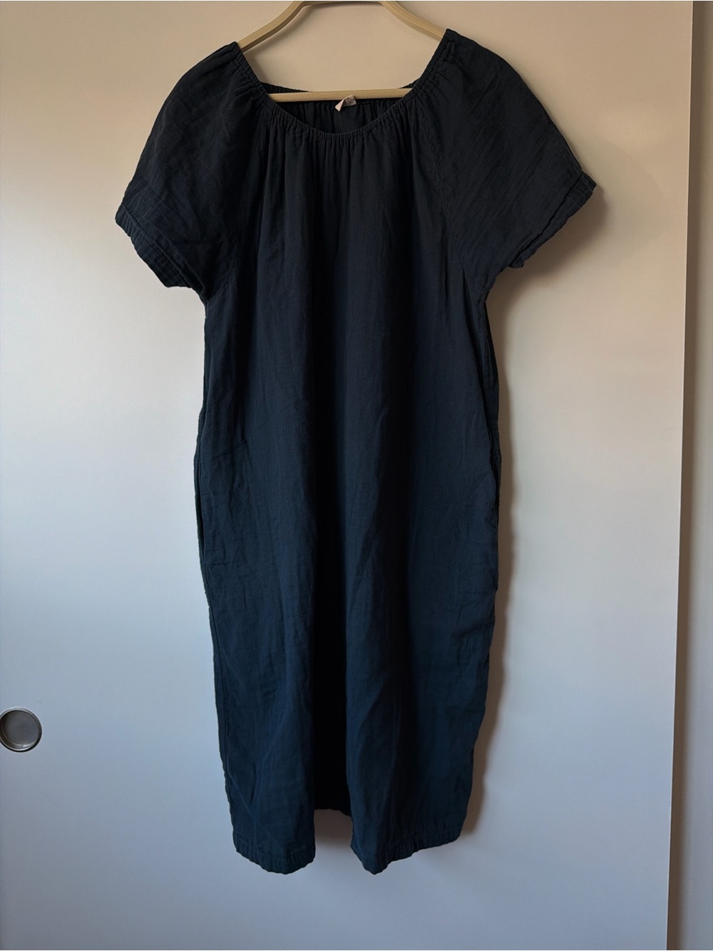 Irro Irro Navy Elastic Scoop-Neck Linen Gauze Midi Dress